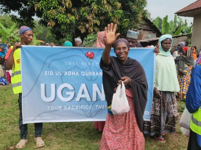 The Love Mercy Hope Qurbani team distributing meat in Uganda, 2024